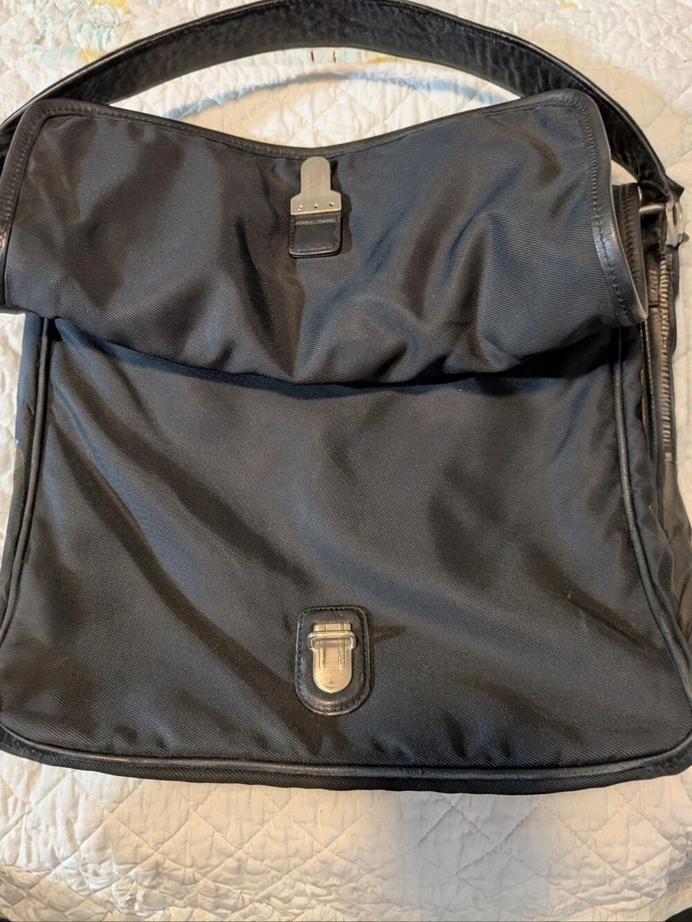 Coach Black Canvas with Leather Trim Laptop Portagolio Satchel Adjustable Stra